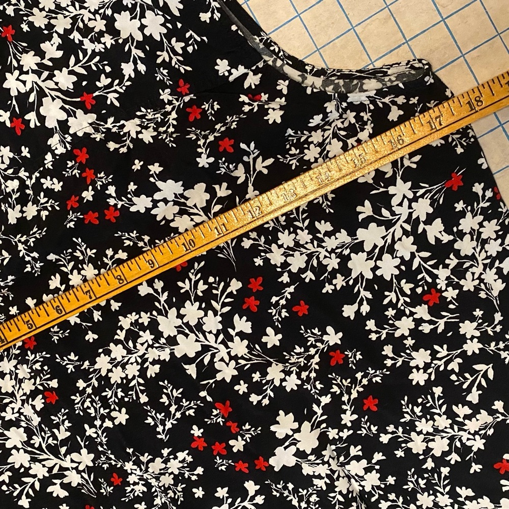 J Jill Floral Sleeveless Shirt Dress, XS Petite, black, white and red - Picture 7 of 7